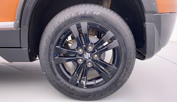 2019 Maruti Vitara Brezza ZDI+ DUAL TONE AMT, Diesel, Automatic, 48,487 km, Left Rear Wheel