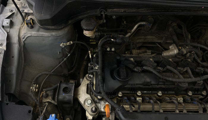 2023 Hyundai NEW I20 SPORTZ 1.2 IVT, Petrol, Automatic, 28,281 km, Engine View - Right