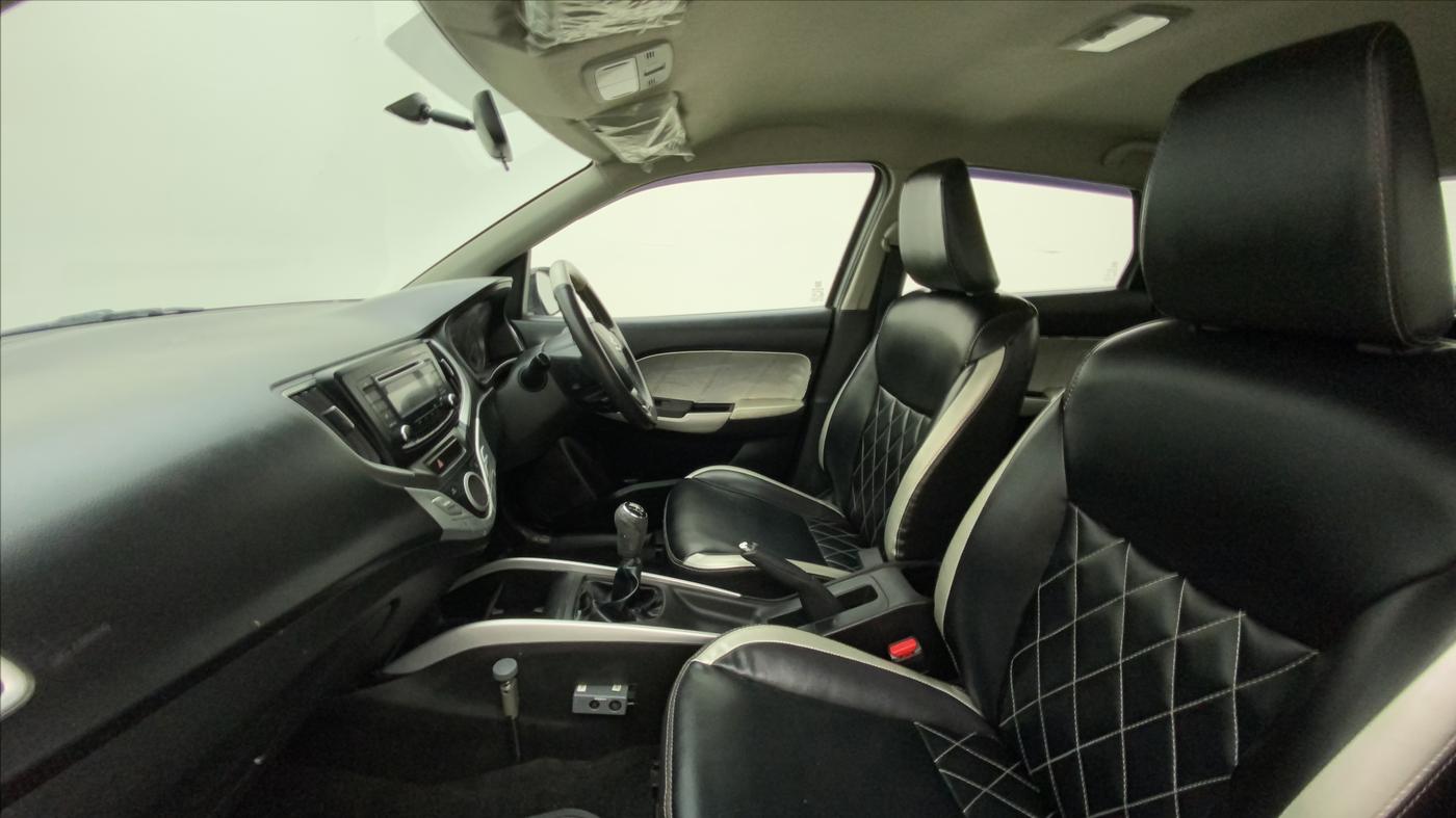 2015 Maruti Baleno DELTA PETROL 1.2, CNG, Manual, 69,216 km, Right Side Front Door Cabin