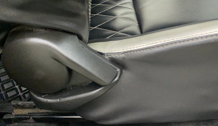 2015 Maruti Baleno DELTA PETROL 1.2, Petrol, Manual, 69,216 km, Driver Side Adjustment Panel