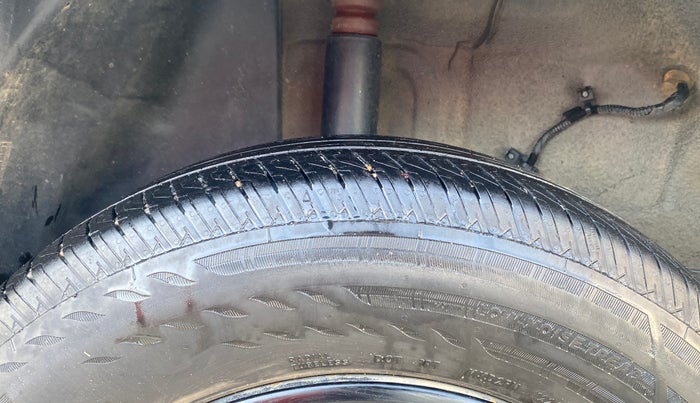 2024 Tata PUNCH ACCOMPLISHED MT CNG, CNG, Manual, 64,239 km, Right Rear Tyre Tread