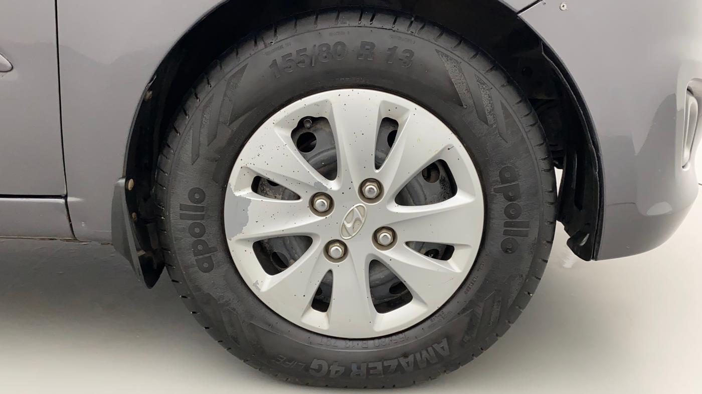 2011 Hyundai i10 SPORTZ 1.2, Petrol, Manual, 67,337 km, Right Front Wheel