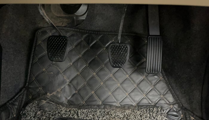 2023 Honda Amaze 1.2L I-VTEC S, Petrol, Manual, 16,210 km, Pedals