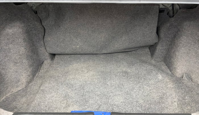 2023 Honda Amaze 1.2L I-VTEC S, Petrol, Manual, 16,210 km, Boot Inside