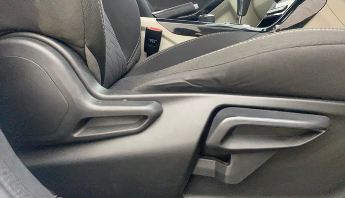 2021 Tata NEXON XZA PLUS (O) DIESEL, Diesel, Automatic, 48,463 km, Driver Side Adjustment Panel