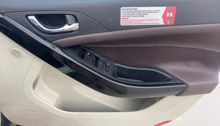 2021 Tata NEXON XZA PLUS (O) DIESEL, Diesel, Automatic, 48,463 km, Driver Side Door Panels Control