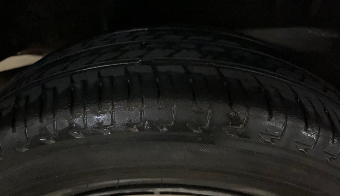 2020 Honda Amaze 1.2L I-VTEC S, Petrol, Manual, 31,642 km, Right Rear Tyre Tread