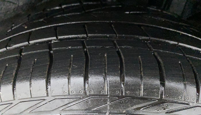 2019 Tata NEXON XZA PLUS PETROL, Petrol, Automatic, 17,873 km, Left Rear Tyre Tread