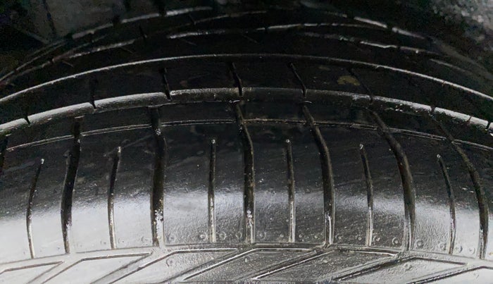2019 Tata NEXON XZA PLUS PETROL, Petrol, Automatic, 17,873 km, Right Rear Tyre Tread