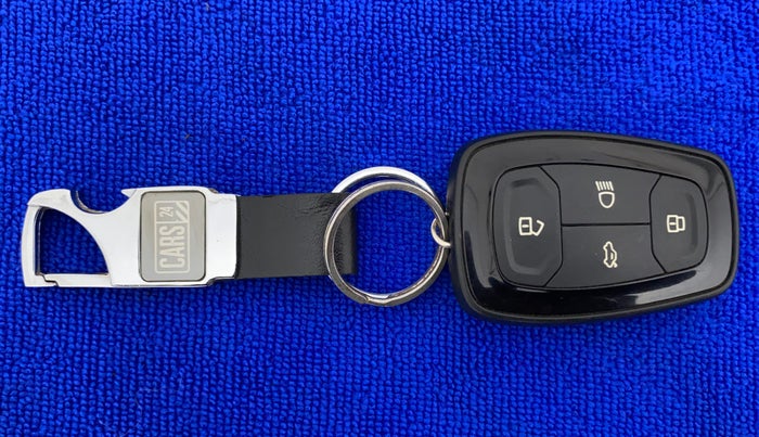 2019 Tata NEXON XZA PLUS PETROL, Petrol, Automatic, 17,873 km, Key Close Up