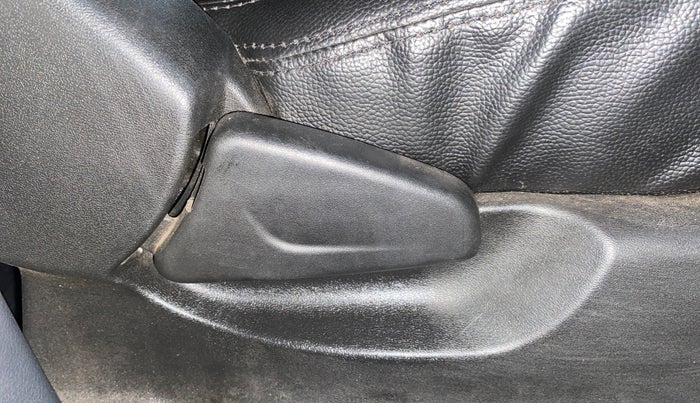 2021 Datsun Redi Go T(O), Petrol, Manual, 10,455 km, Driver Side Adjustment Panel