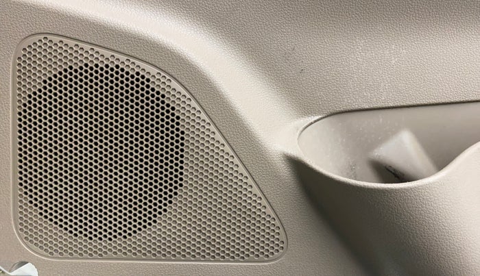 2018 Mahindra TUV300 T10, Diesel, Manual, 54,603 km, Speaker