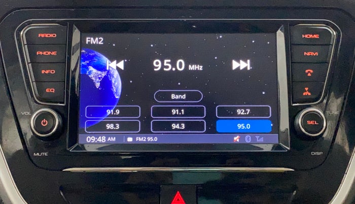 2018 Mahindra TUV300 T10, Diesel, Manual, 54,603 km, Infotainment System