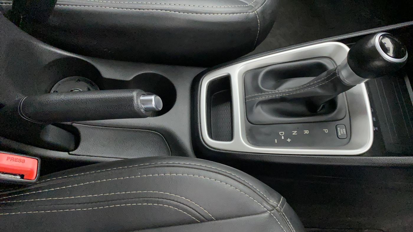 2019 Hyundai VENUE SX PLUS 1.0 TURBO DCT, Petrol, Automatic, 54,661 km, Gear Lever