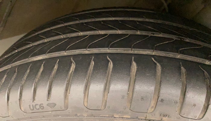 2019 Hyundai VENUE SX PLUS 1.0 TURBO DCT, Petrol, Automatic, 54,661 km, Right Front Tyre Tread