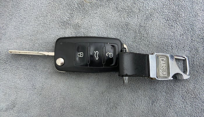 2019 Skoda Rapid AMBITION 1.5 TDI AT, Diesel, Automatic, 90,635 km, Key Close Up