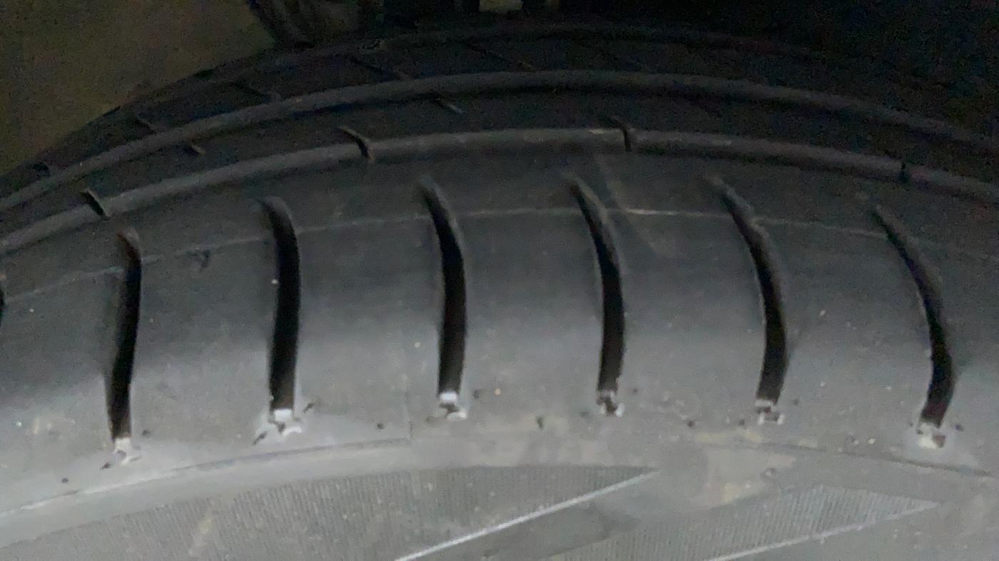 2019 Skoda Rapid AMBITION 1.5 TDI AT, Diesel, Automatic, 90,635 km, Right Front Tyre Tread