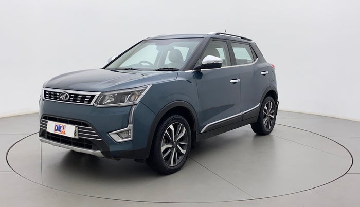 2019 Mahindra XUV300 W8 (O) 1.5 DIESEL AMT, Diesel, Automatic, 54,957 km, Left Front Diagonal