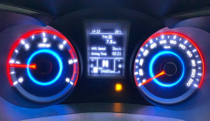 2019 Mahindra XUV300 W8 (O) 1.5 DIESEL AMT, Diesel, Automatic, 54,957 km, Odometer Image