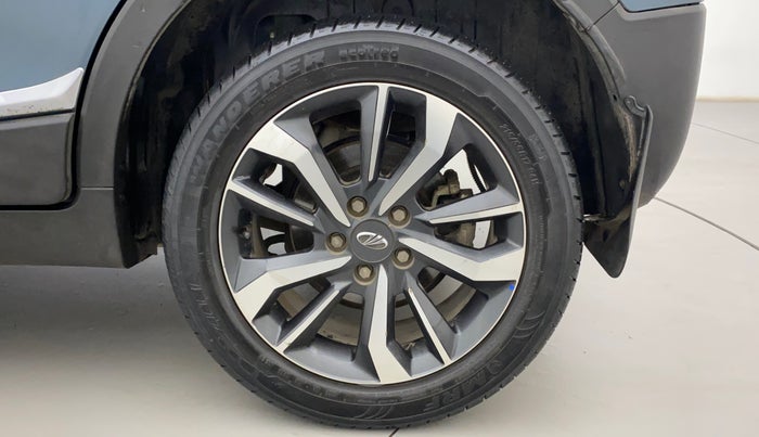 2019 Mahindra XUV300 W8 (O) 1.5 DIESEL AMT, Diesel, Automatic, 54,957 km, Left Rear Wheel