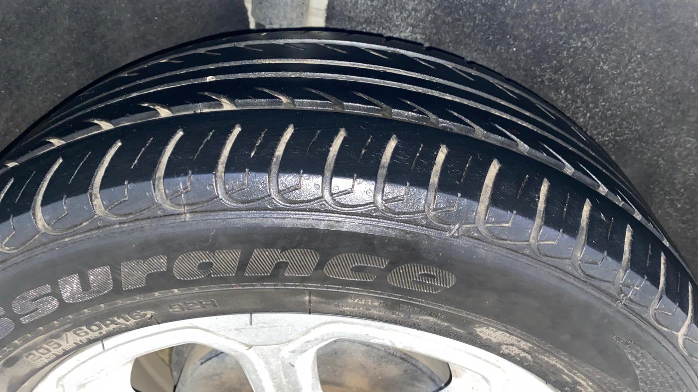 2020 Ford Ecosport TITANIUM + 1.5L PETROL AT, Petrol, Automatic, 34,331 km, Right Rear Tyre Tread