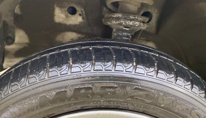 2018 Maruti Wagon R 1.0 VXI AMT, Petrol, Automatic, 41,988 km, Left Front Tyre Tread