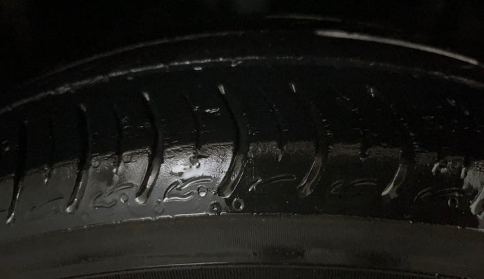 2019 Honda Amaze 1.2L I-VTEC V CVT, Petrol, Automatic, 36,706 km, Right Front Tyre Tread