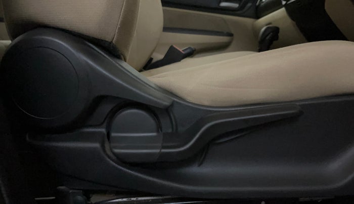 2019 Honda Amaze 1.2L I-VTEC V CVT, Petrol, Automatic, 36,706 km, Driver Side Adjustment Panel