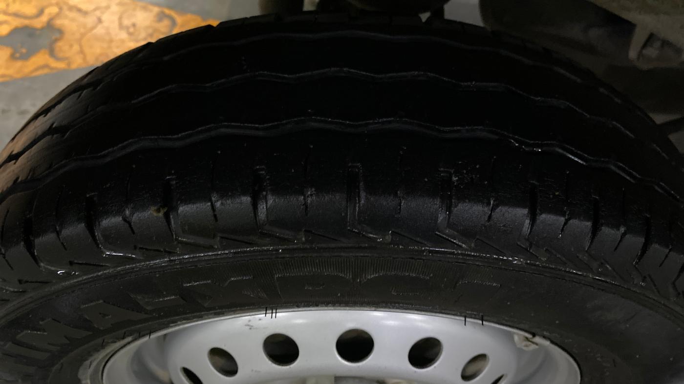 2024 Maruti Eeco 5 STR AC CNG, CNG, Manual, 48,761 km, Right Rear Tyre Tread