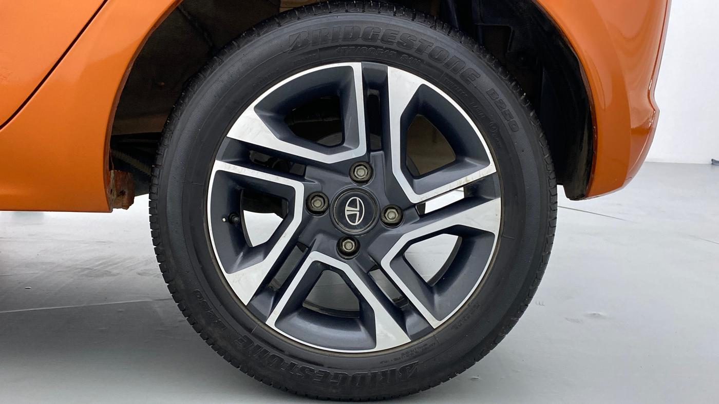 2019 Tata Tiago XZ+ 1.2 Revotron, Petrol, Manual, 15,835 km, Left Rear Wheel