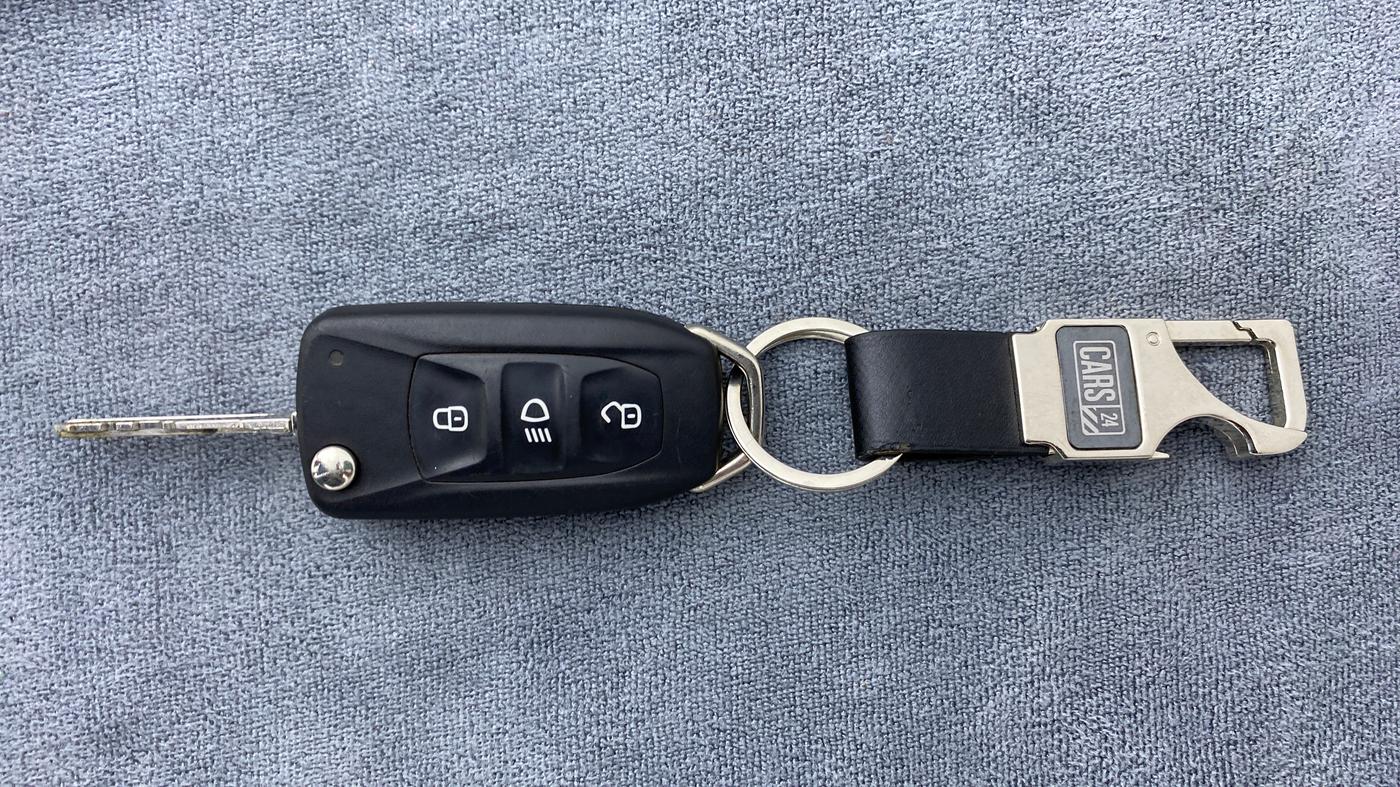 2019 Tata Tiago XZ+ 1.2 Revotron, Petrol, Manual, 15,835 km, Key Close Up