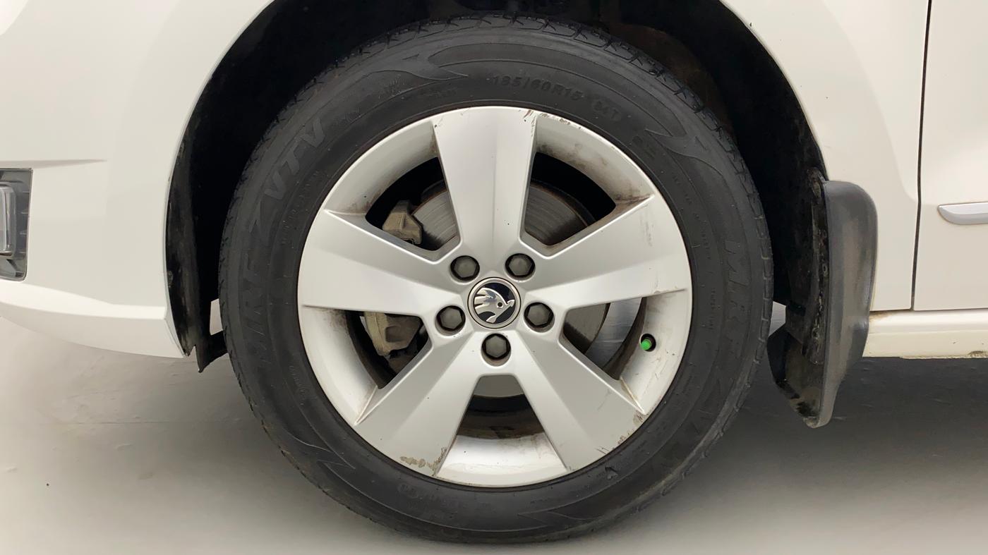 2019 Skoda Rapid AMBITION 1.6 MPI MT, Petrol, Manual, 31,104 km, Left Front Wheel