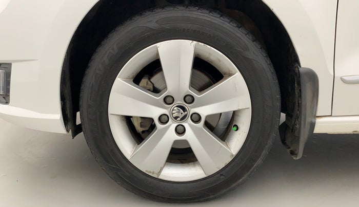 2019 Skoda Rapid AMBITION 1.6 MPI MT, Petrol, Manual, 31,104 km, Left Front Wheel