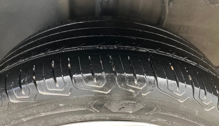 2021 Tata ALTROZ XT PETROL, Petrol, Manual, 43,266 km, Right Rear Tyre Tread