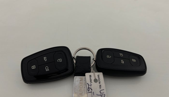 2021 Tata ALTROZ XT PETROL, Petrol, Manual, 43,266 km, Key Close Up