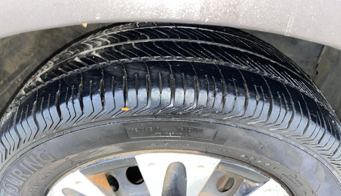 2016 Honda Amaze 1.2L I-VTEC S, CNG, Manual, 85,538 km, Right Front Tyre Tread