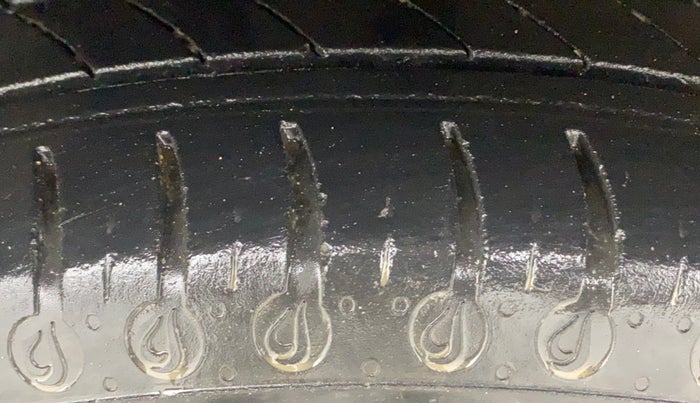 2019 Tata Tiago XZ PETROL, Petrol, Manual, 79,913 km, Right Rear Tyre Tread