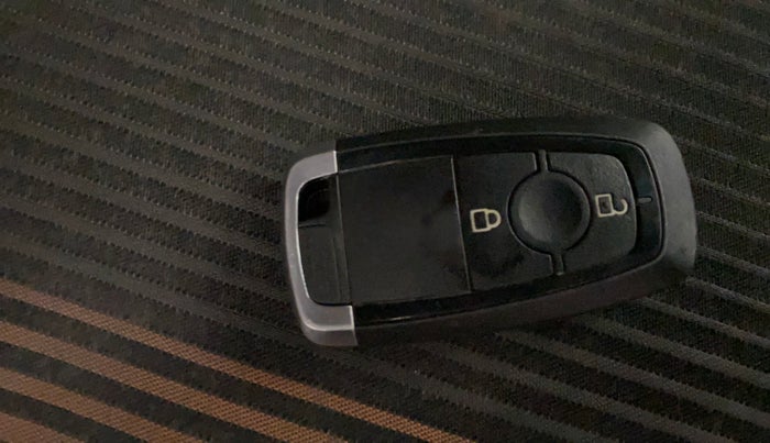 2020 Ford Ecosport TITANIUM 1.5L SPORTS(SUNROOF) DIESEL, Diesel, Manual, 70,220 km, Key Close Up