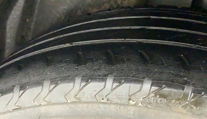 2019 Jeep Compass LIMITED PLUS PETROL AT, Petrol, Automatic, 39,592 km, Left Rear Tyre Tread