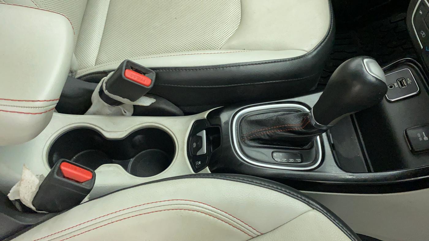 2019 Jeep Compass LIMITED PLUS PETROL AT, Petrol, Automatic, 39,592 km, Gear Lever