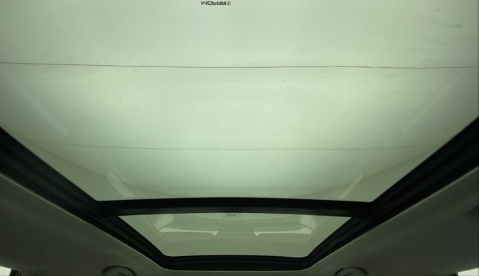 2019 Jeep Compass LIMITED PLUS PETROL AT, Petrol, Automatic, 39,592 km, Moonroof/ Sunroof