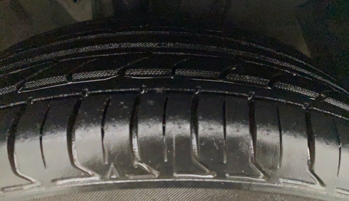 2012 Hyundai i20 SPORTZ 1.2, Petrol, Manual, 68,514 km, Left Rear Tyre Tread
