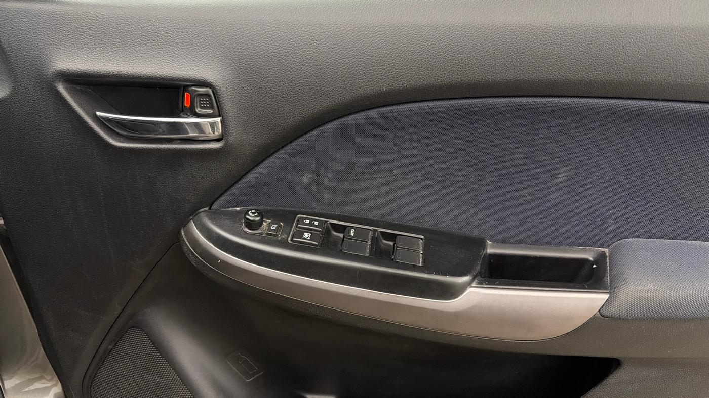 2021 Maruti Baleno DELTA PETROL 1.2, Petrol, Manual, 37,228 km, Driver Side Door Panels Control
