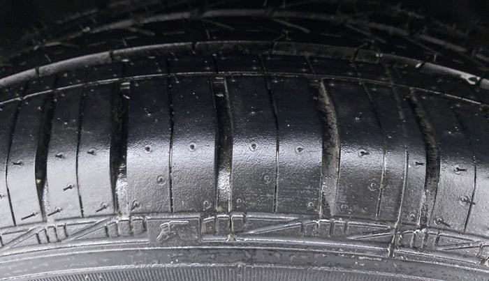 2010 Honda City 1.5L I-VTEC S MT, Petrol, Manual, 85,831 km, Right Front Tyre Tread