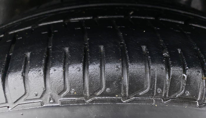 2010 Honda City 1.5L I-VTEC S MT, Petrol, Manual, 85,831 km, Left Rear Tyre Tread