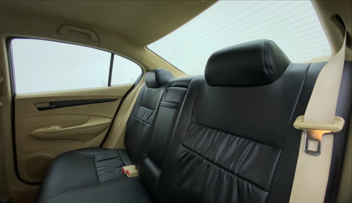 2010 Honda City 1.5L I-VTEC S MT, Petrol, Manual, 85,831 km, Right Side Rear Door Cabin