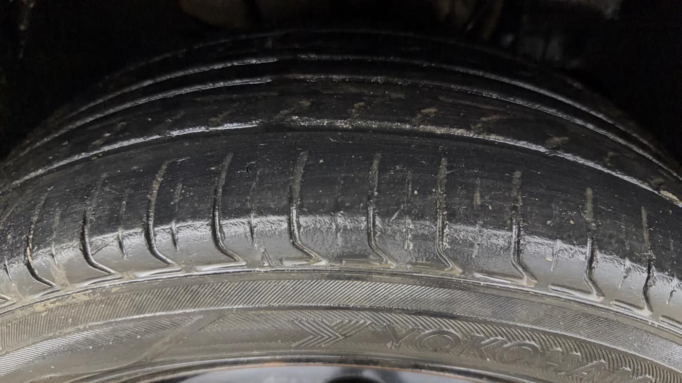 2017 Tata TIGOR XT PETROL, Petrol, Manual, 1,03,151 km, Right Front Tyre Tread