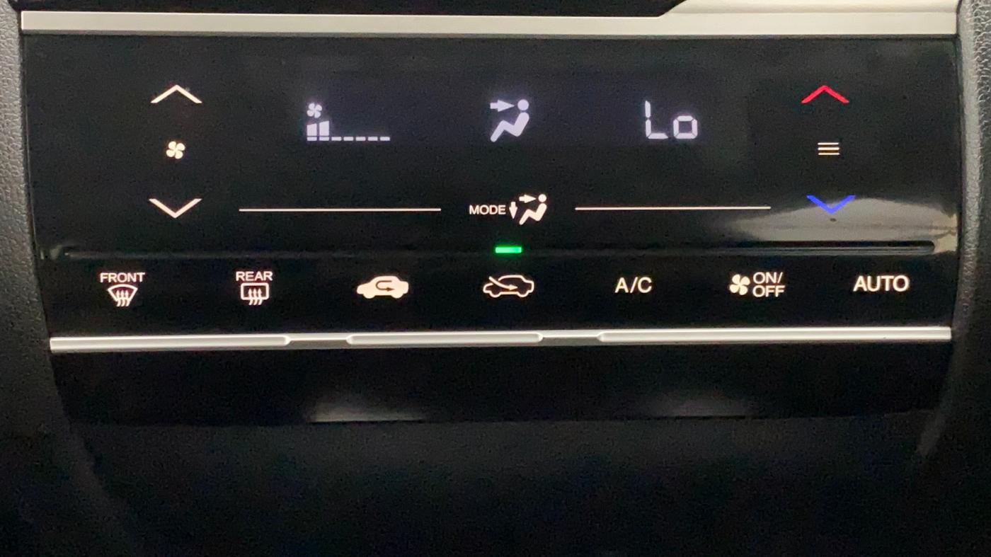 2018 Honda WR-V 1.5L I-DTEC VX MT, Diesel, Manual, 78,793 km, Automatic Climate Control