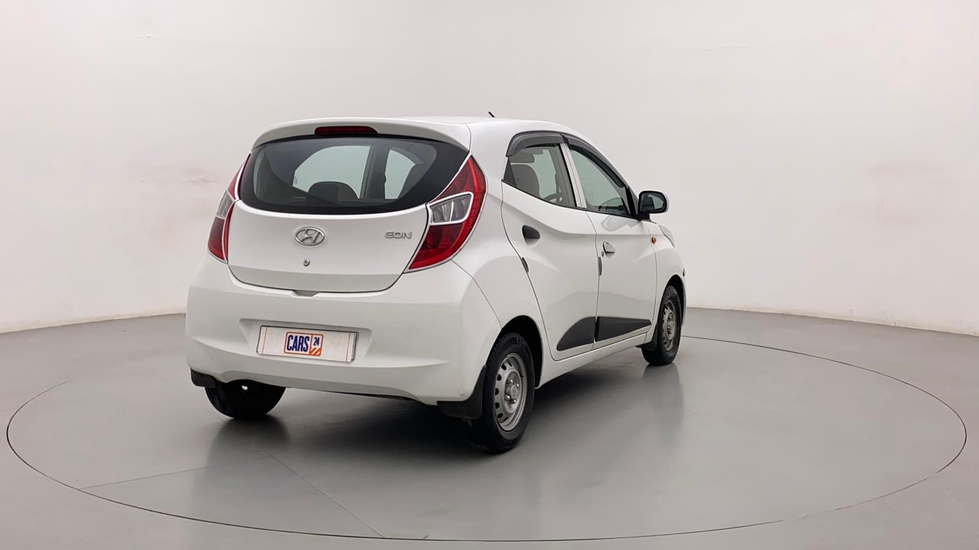 2017 Hyundai Eon ERA PLUS (O), Petrol, Manual, 33,963 km, Right Back Diagonal