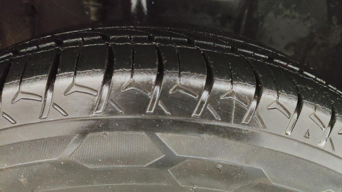 2019 Datsun Go T(O), Petrol, Manual, 42,253 km, Right Front Tyre Tread